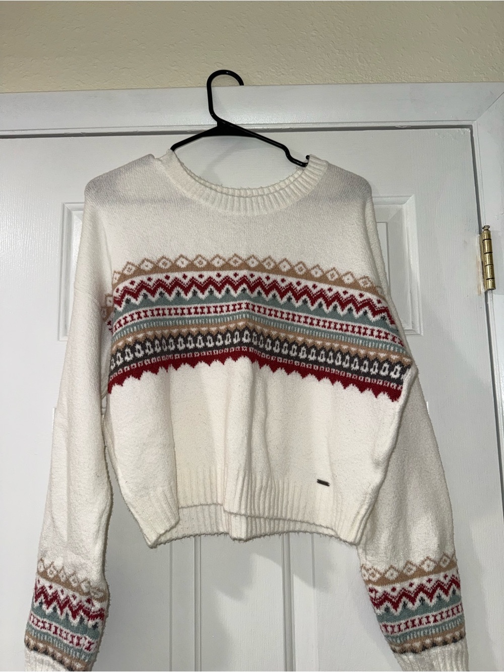 Hollister sweater
